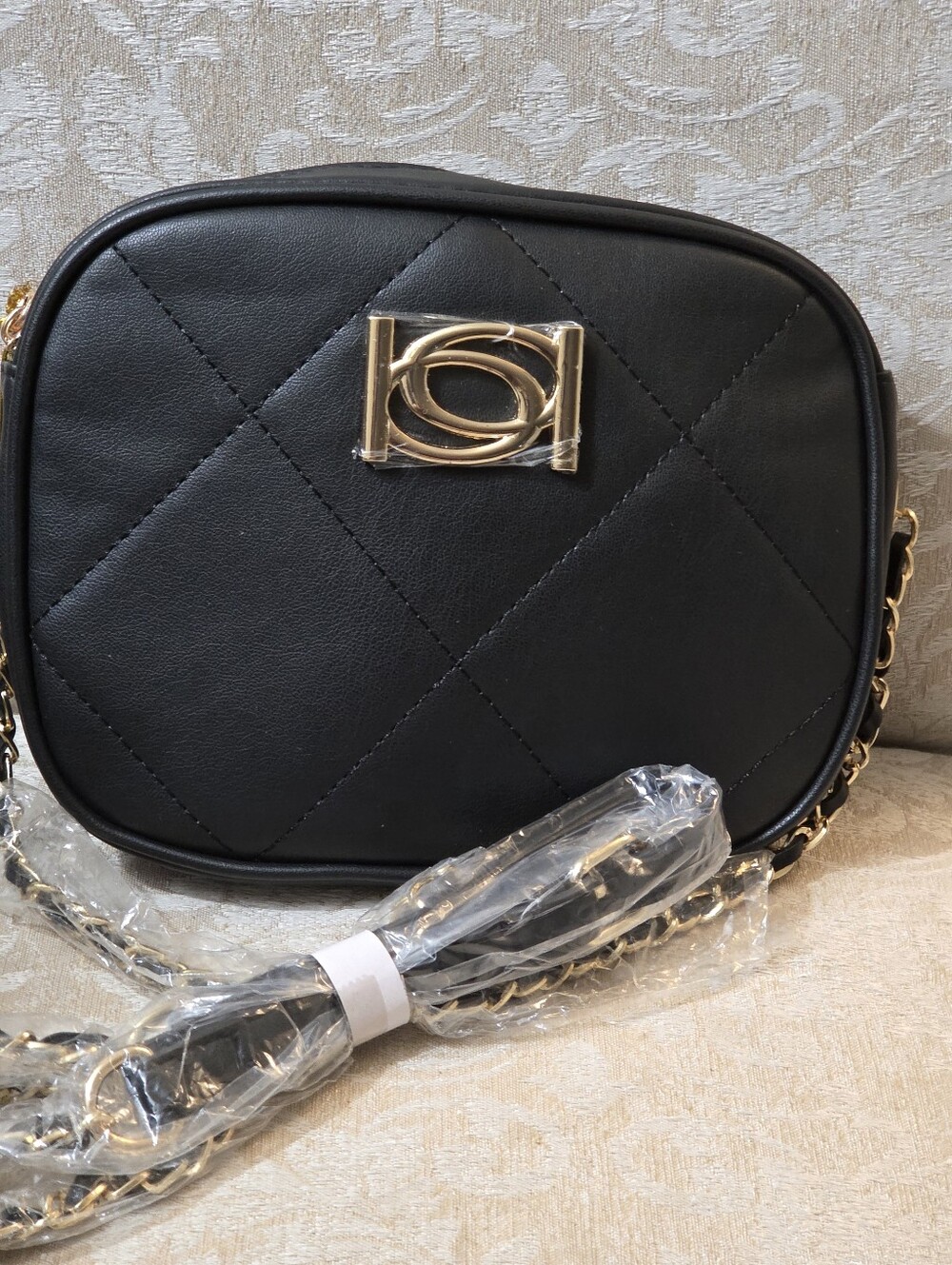 Bebe Gio Square Crossbody Quited Bag, Gold Chain Strap NWT